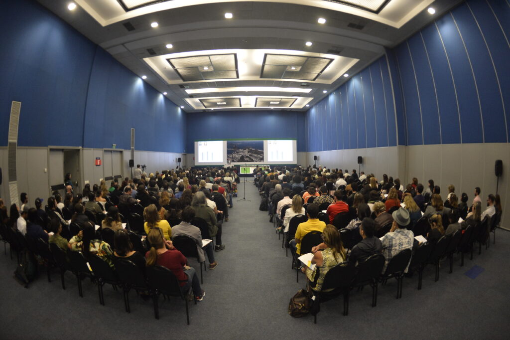 I Simpósio Internacional sobre Ciência para Educação em vídeos